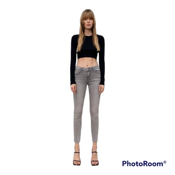 Zara Denim - Zara Jeans Skinny Faded Gray Size 6
